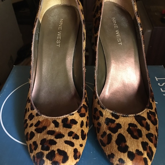 Nine West ANGENIR BROWN PONY 7.5 Beautiful shoe - Picture 4 of 7